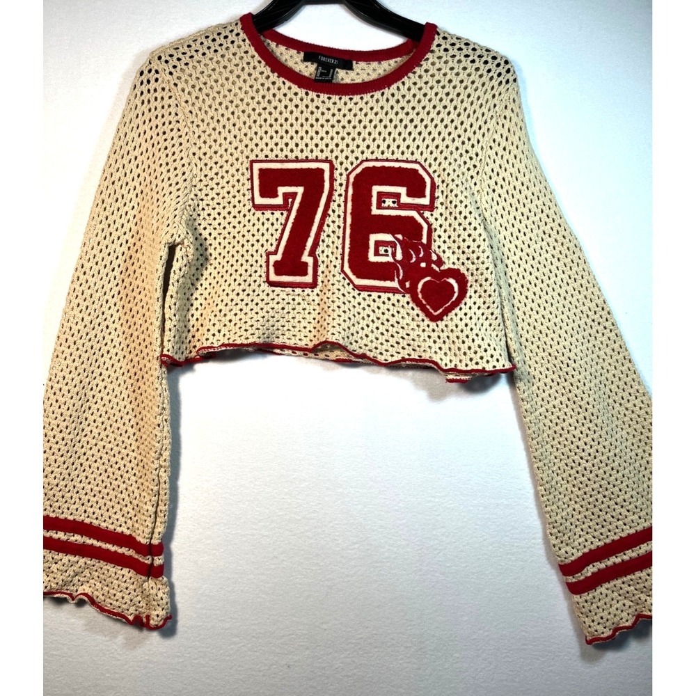 Forever 21 Cropped Top Women MEDIUM Beige Knit Red 76 Flaming Heart Crop Top